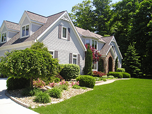 Landscapers and Lawncare Services in Triangle, VA